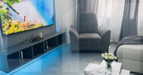 Apartament 3 camere, 78 mp, la cheie, etaj 1, zona Micalaca