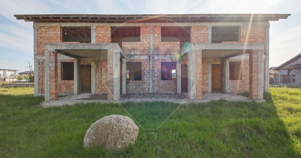 Casă / Vilă cu 6 camere de v&acirc;nzare