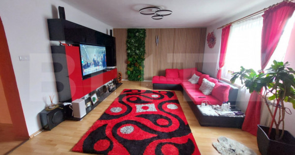 Apartament la casa, 3 camere, 96 mp utili + curte, Brasov