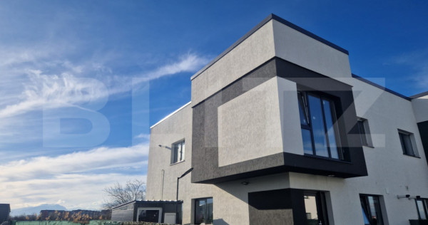 Casa Sanpetru 3 camere teren 175 mp 2 bai luminoasa intabula