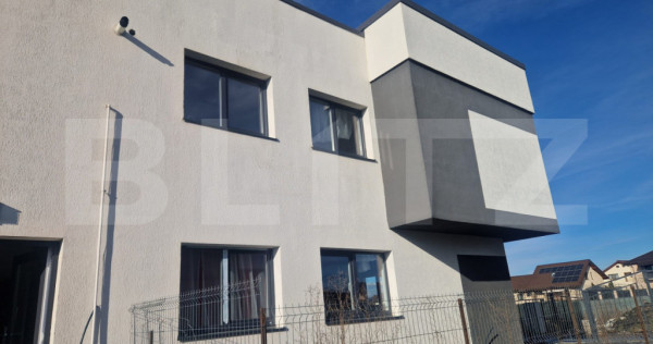 Triplex -Sanpetru ,2 camere, teren 115 mp ,1 bai luminoasa,