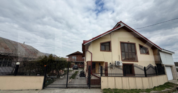 Case + teren de vanzare la 11 km de Tg Jiu