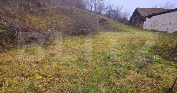 Teren intravilan, 500 mp, perfect pentru casa de vacanta,Gar