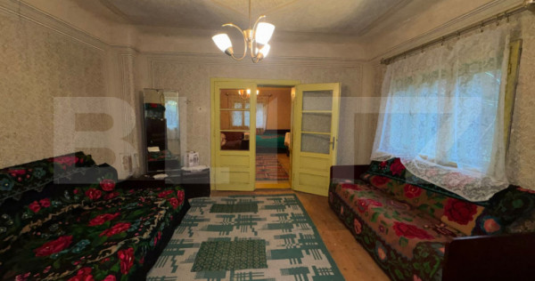 Casa cu 3 camere in Ociu, comuna Vata de Jos