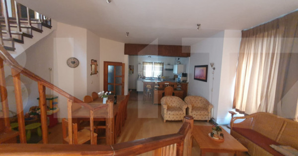 Casă spațioasă, complet mobilată și utilată &ndash; 235 mp