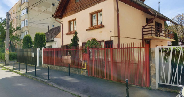 COMISION 0% | Casă de v&acirc;nzare &icirc;n Brașov &ndash; Str. Munc...