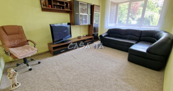 Apartament 3 camere, situat &icirc;n T&acirc;rgu Jiu, Str. G-ral Chris