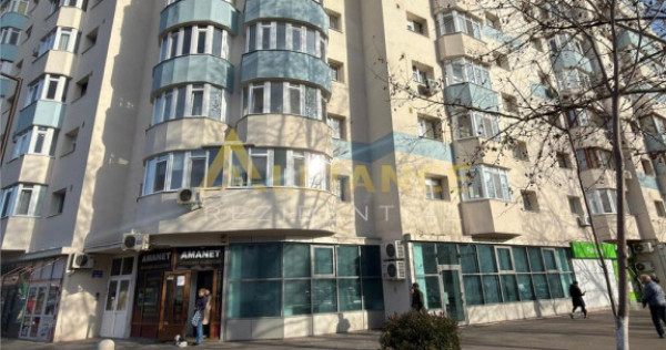 Metrou Aparatorii Patriei 3 cam bloc 1985 et 2