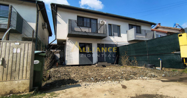 Casa tip duplex - 4 camere 2 bai - teren 200mp - 200m de bul