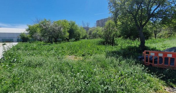 Teren ideal dezvoltare imobiliara.