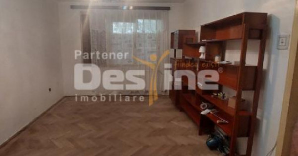 Apartament 3 camere, parter, Nord