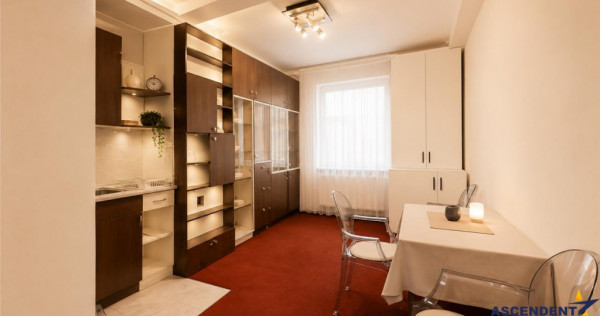Apartament decomandat, 2 locuri parcare, Calea Bucuresti, A