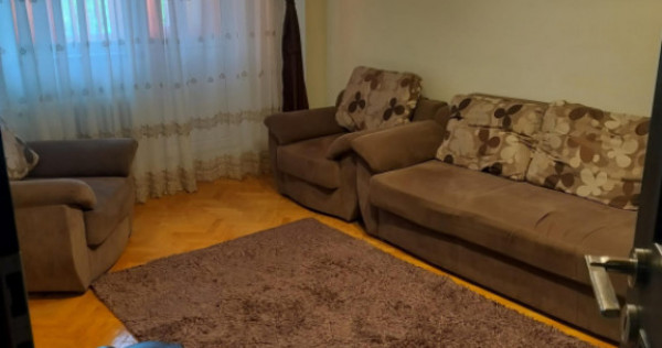 Apartament 3 camere decomandat, 62.15 mp, zona Lapus