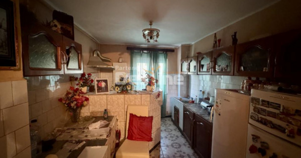 Apartament 3 camere et 1 Ultracentral Simeria