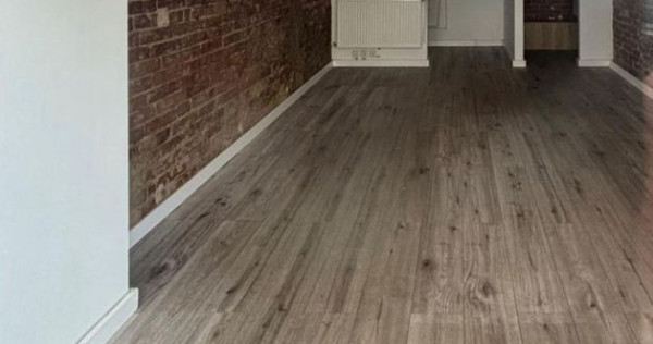 Zona Universitate, Spatiu Comercial 60mp (Parter + Demiso...