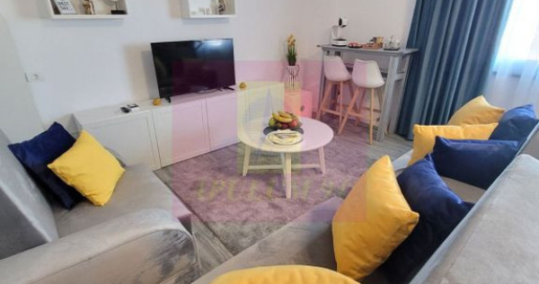Apartament in prima linie parter cu vedere la mare.