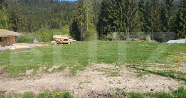 Teren intravilan, 1610 mp, zona Plaiu Sarului - Vatra Dornei