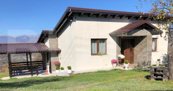 Casa de vanzare, 3 camere, 80 mp - zona linistita langa padu