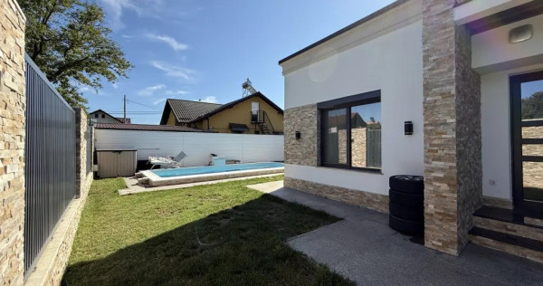 Casa cu piscina in Zavoi