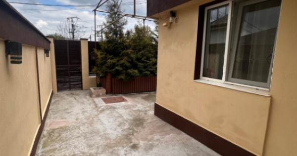 Casă 3 Camere de V&acirc;nzare Medeea &ndash; CET Constanța | Curte