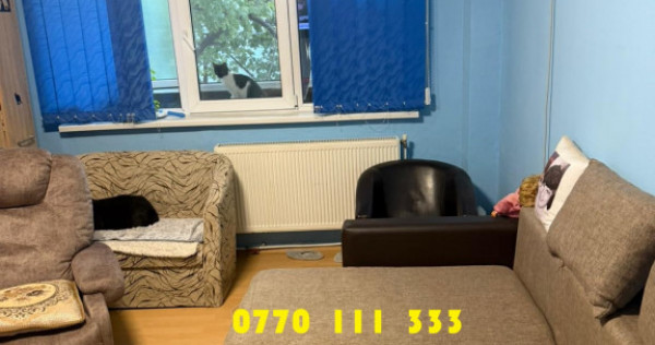 - Apartament 3 camere confort 1 decomandat, zona Progresu, e