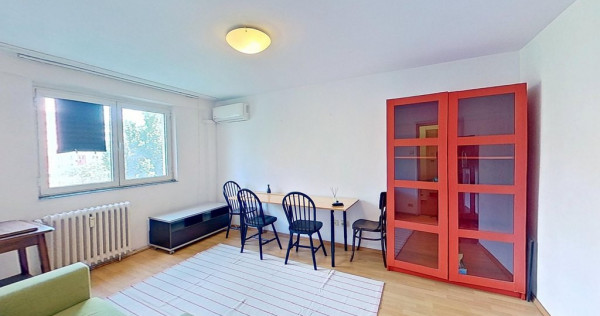 Apartament 2 camere, preț bun, aproape de Piața Victoriei