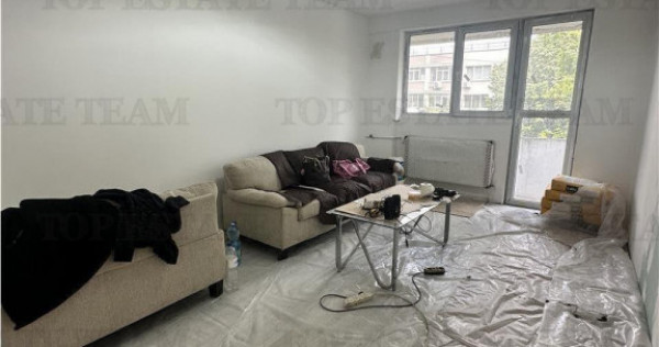 Apartament de 3 camere, decomandat, renovat complet ,Drumul