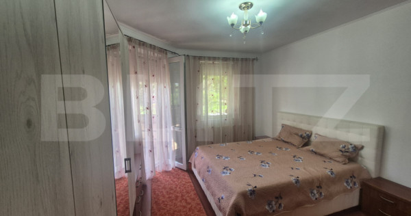 Apartament 3 camere de vanzare, 61.65 mp, strada Gellert San