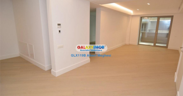 Apartament 3 camere Cortina 126