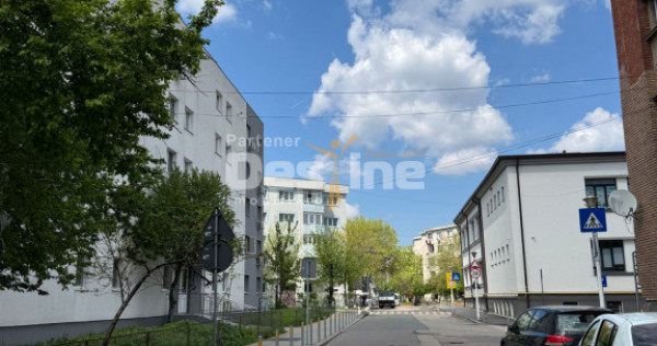 Apartament 3 camere, complet renovat si mobilat |91mp| Etaj