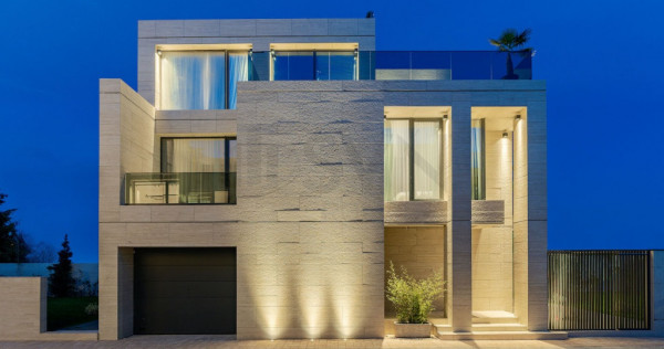 Complex Pipera Exclusivist Vila cu gradina zona Erou Iancu