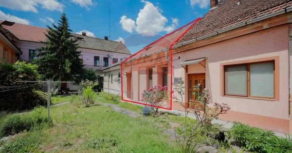 Apartament cu 3 camere de v&acirc;nzare &icirc;n zona Ultracentral