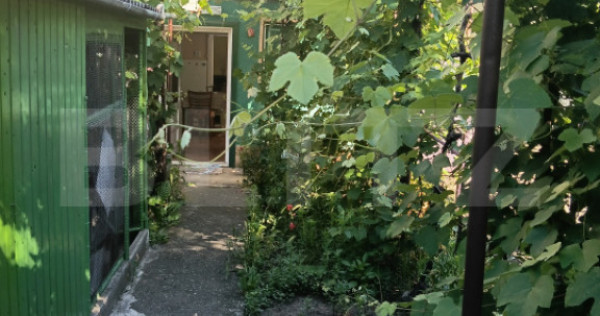 Casă la curte, 55 mp, zonă Libertatii