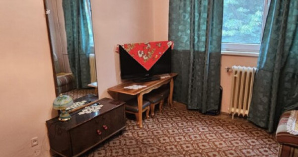 Apartament 2 camere de v&acirc;nzare &ndash; Zona NORD -Nichita Stane