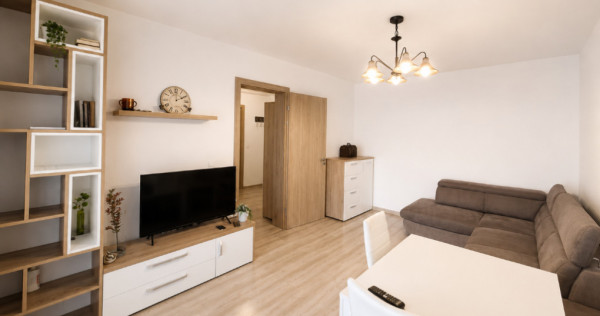 Kasper Coresi - Apartament 2 camere, decomandat, parcare, boxa!