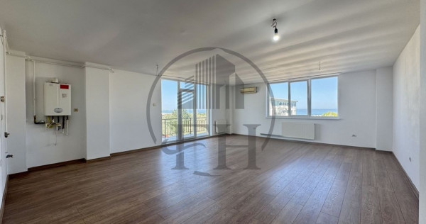 Apartament 3 camere de v&acirc;nzare Mamaia Nord, Constanța