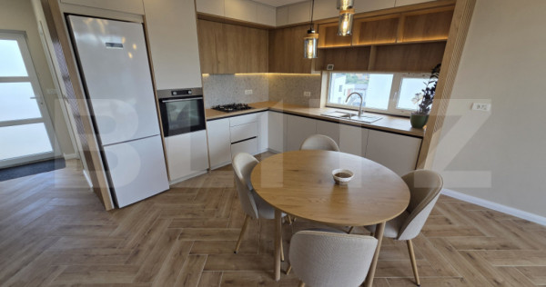 Apartament de v&acirc;nzare, 3 camere, open space, Zalău