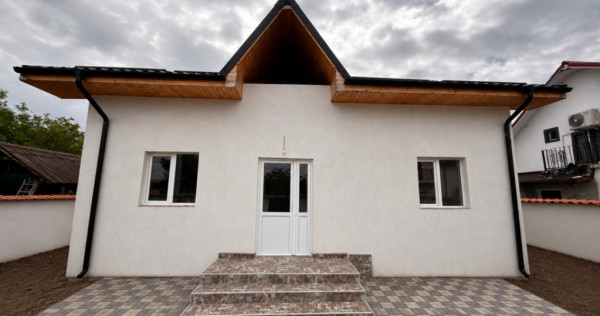 Casă nouă la cheie de v&acirc;nzare, 230 mp &ndash; Malu Mare
