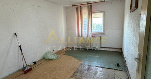 Exclusivitate | Garsoniera 24.3 mp | Centrala proprie | Etaj