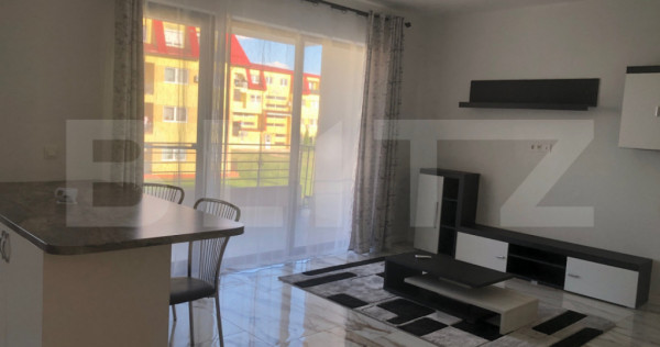 Apartament 3 camere, 80 mp, 2 bai, zona Aurel Vlaicu