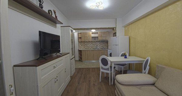 Mamaia apartament 2 camere renovat loc parcare