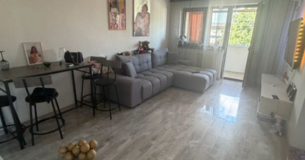 Apartament semidecomandat etajul 2/4 vizavi de Sc Generala