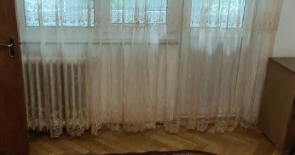 &Icirc;nchiriez garsoniera zona Piața Norilor