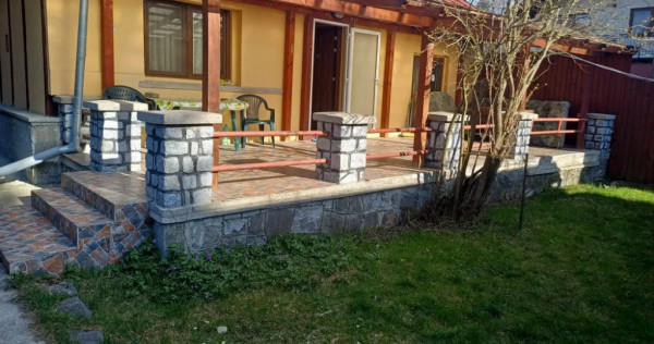Casă individuală 70 mp &ndash; Curte de 249 mp, zonă Bușteni