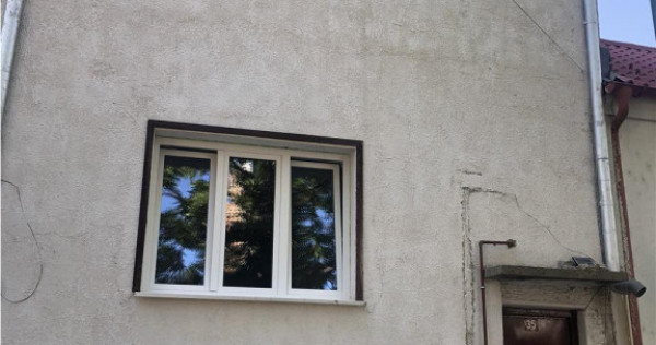 Casa individuala la pret de apartament in inima Brasovului |