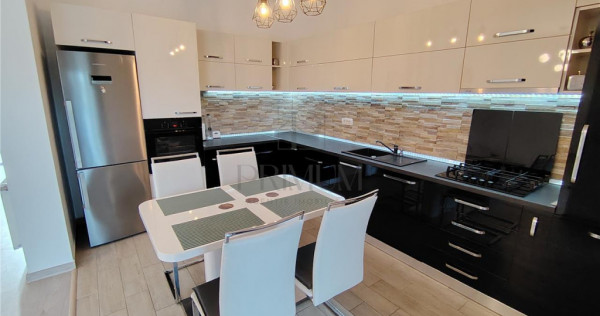Duplex mobilat - zona centrala - toate utilitatile