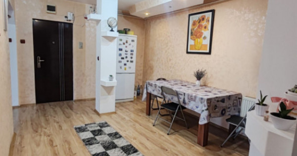 Apartament 4 camere decomandat, 100 mp, etaj 1, mobilat / ut