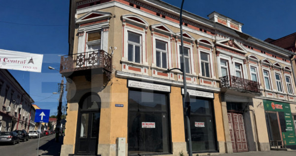 Spatiu comercial, 118 mp, zona 0 Reghin