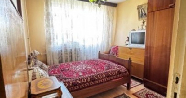 Apartament 3 camere Dristor comision 0%.