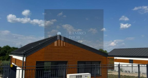 Casa in Snagov -vedere si ponton la lac